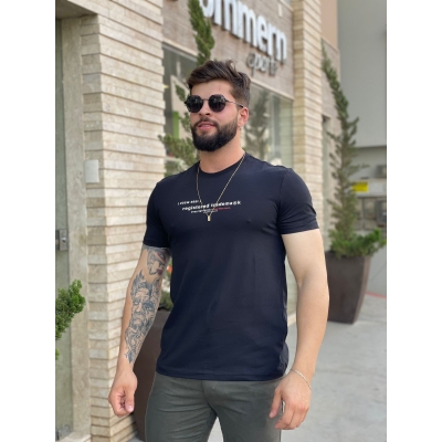 Camiseta Calvin Klein Registered Trademark